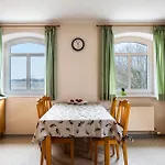 Borcherding Apartment *